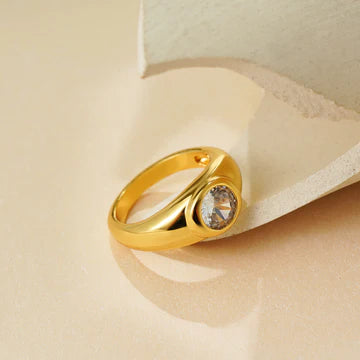 French Retro Simple And Light Luxury Ring