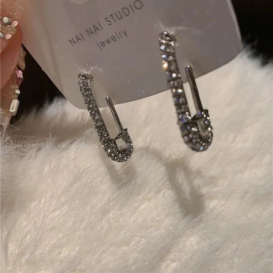 EARINGS